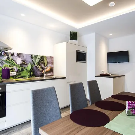 Vendégház Garni Montana 4*