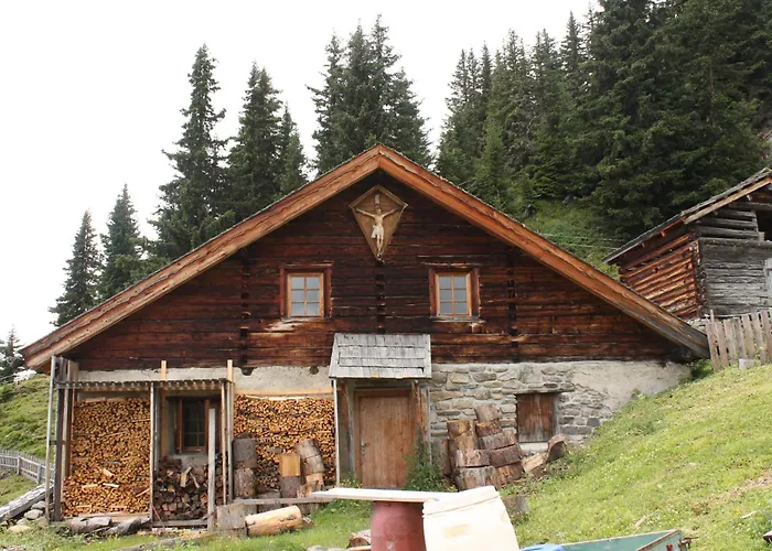 Garni Montana Gæstehus