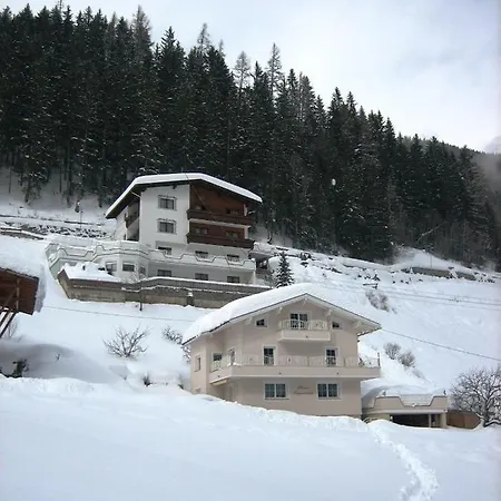 Garni Montana Pensión 4*